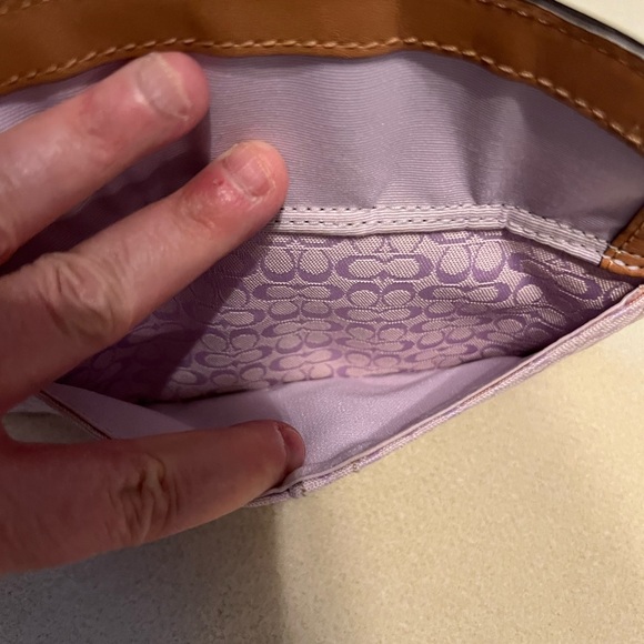 Coach Soho Signature Lavender and Brown Buckle Wristlet - Picture 6 of 12